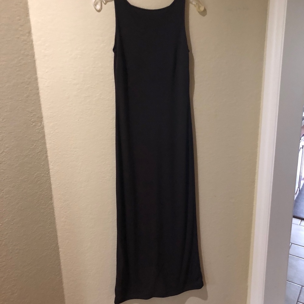 Ankle length dress. Slip on!